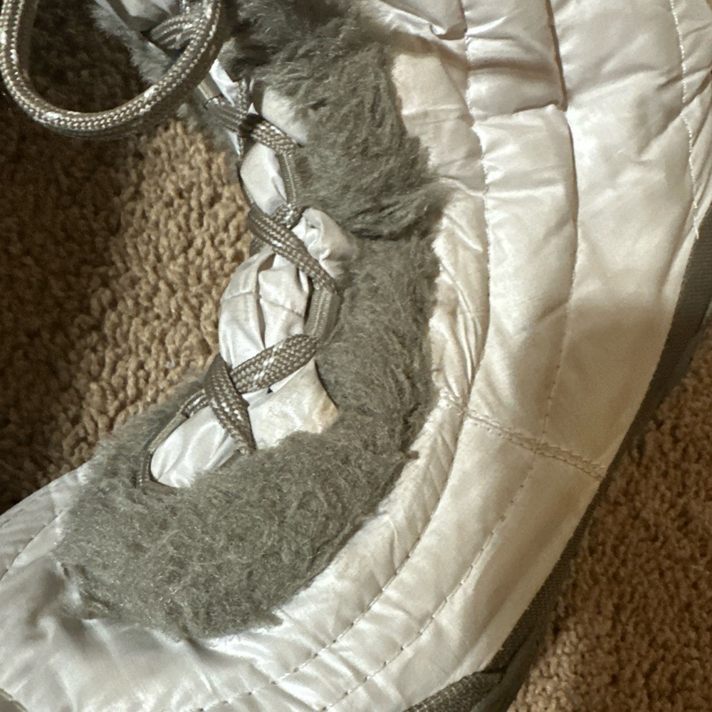 The North Face Insulated Boots Quilted Goose Down Nuptse Fur Lace Women’s Size 8 - Picture 13 of 13